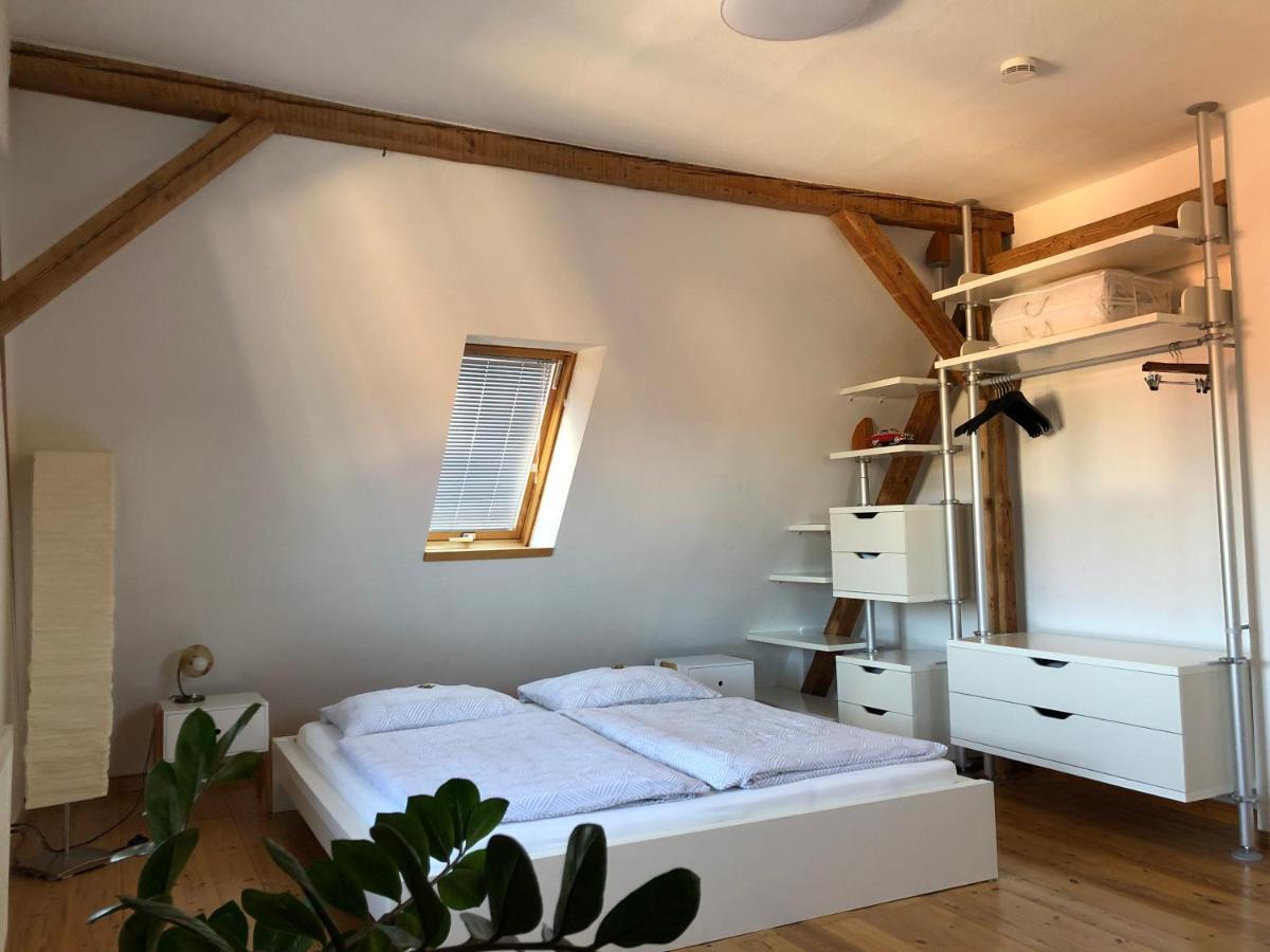 Attraktives 2-Zimmer-Apartment Mit Ausblick Jena Eksteriør bilde
