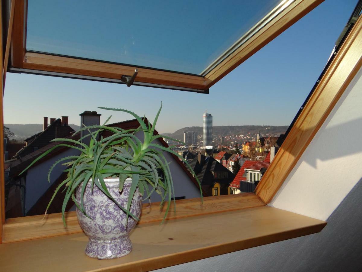Attraktives 2-Zimmer-Apartment Mit Ausblick Jena Eksteriør bilde
